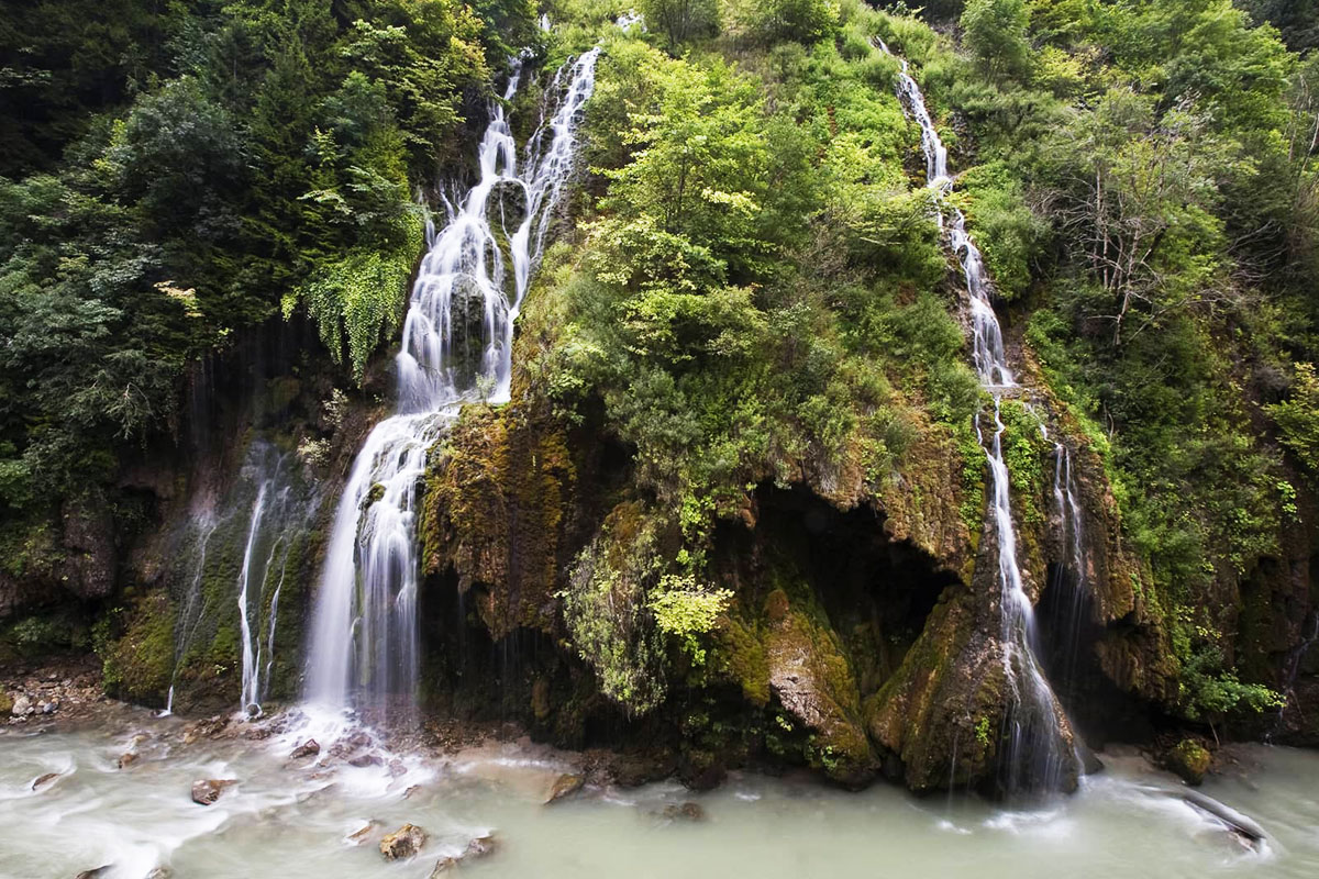 Giresun Mavigöl Kuzalan Şelalesi